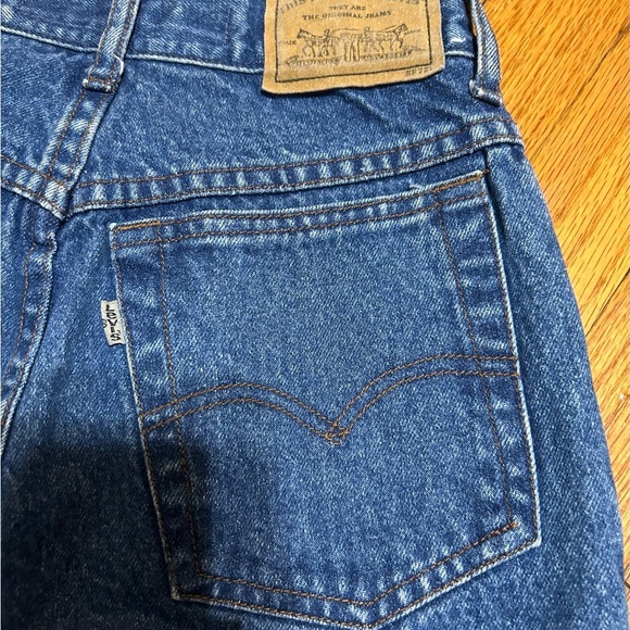 Vintage vtg Levi’s 900 Series SIZE 9 High Rise Slim Ankle Jeans Runs Small - Picture 9 of 10